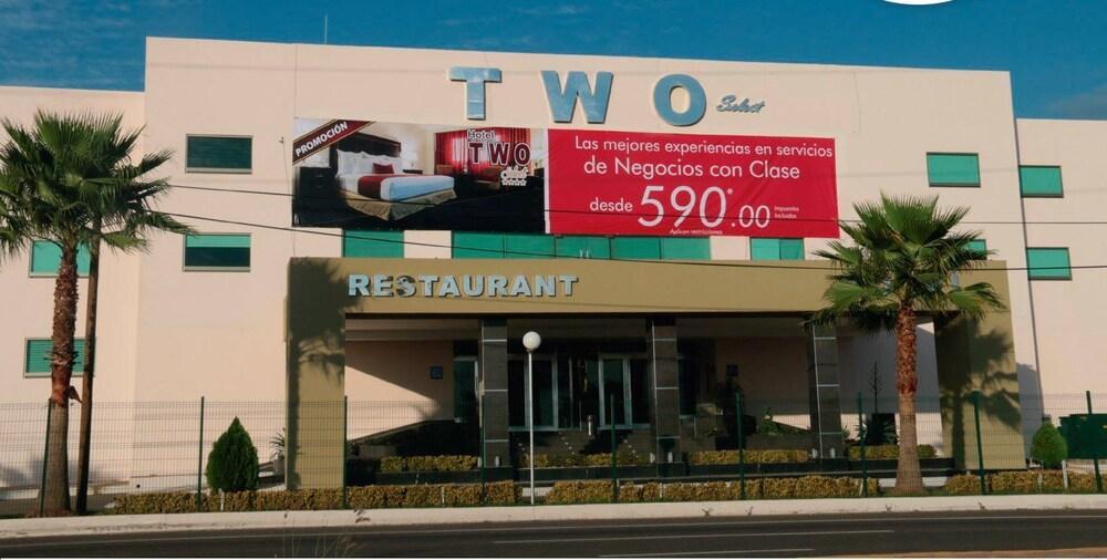 Hotel Two Select Culiacán Exteriör bild