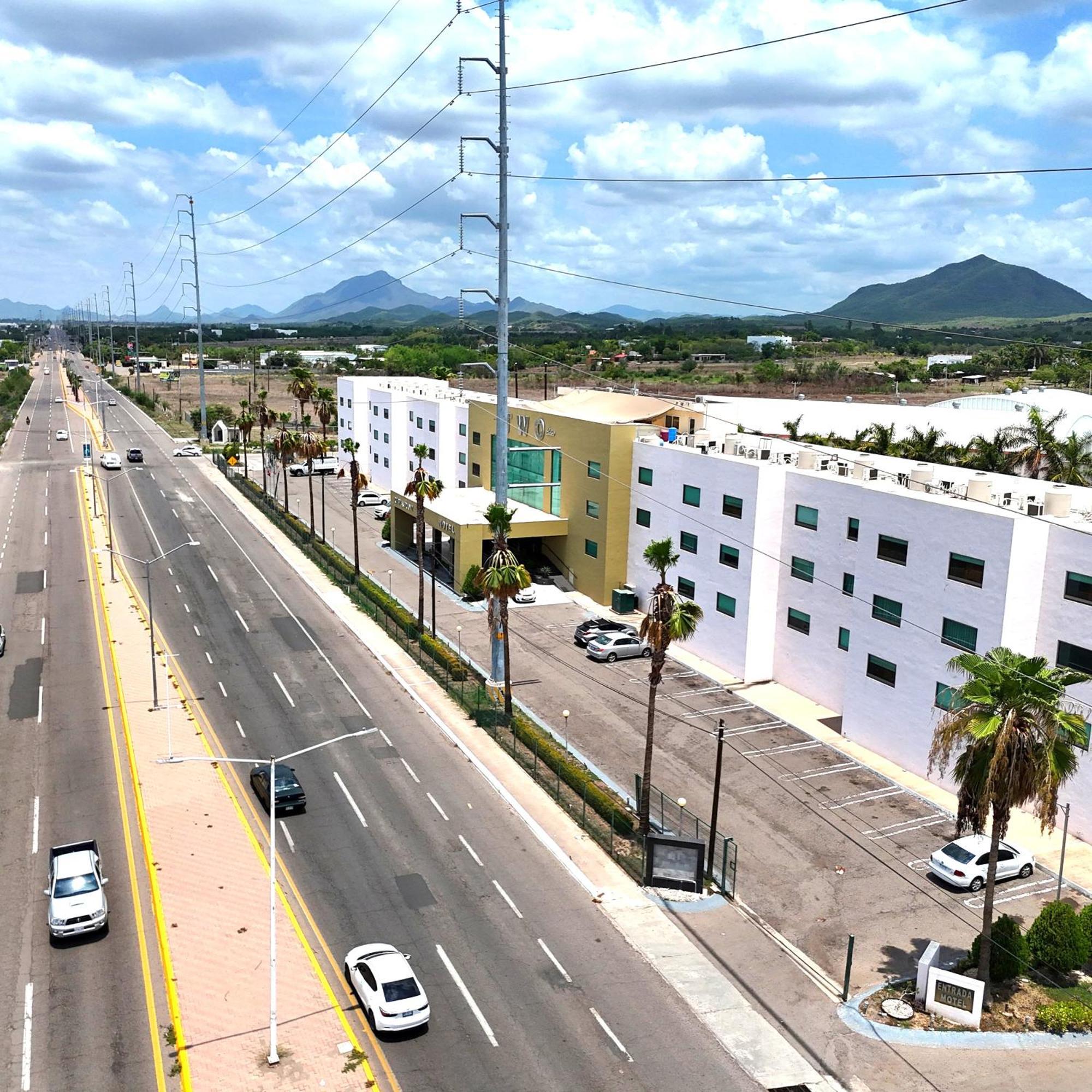 Hotel Two Select Culiacán Exteriör bild