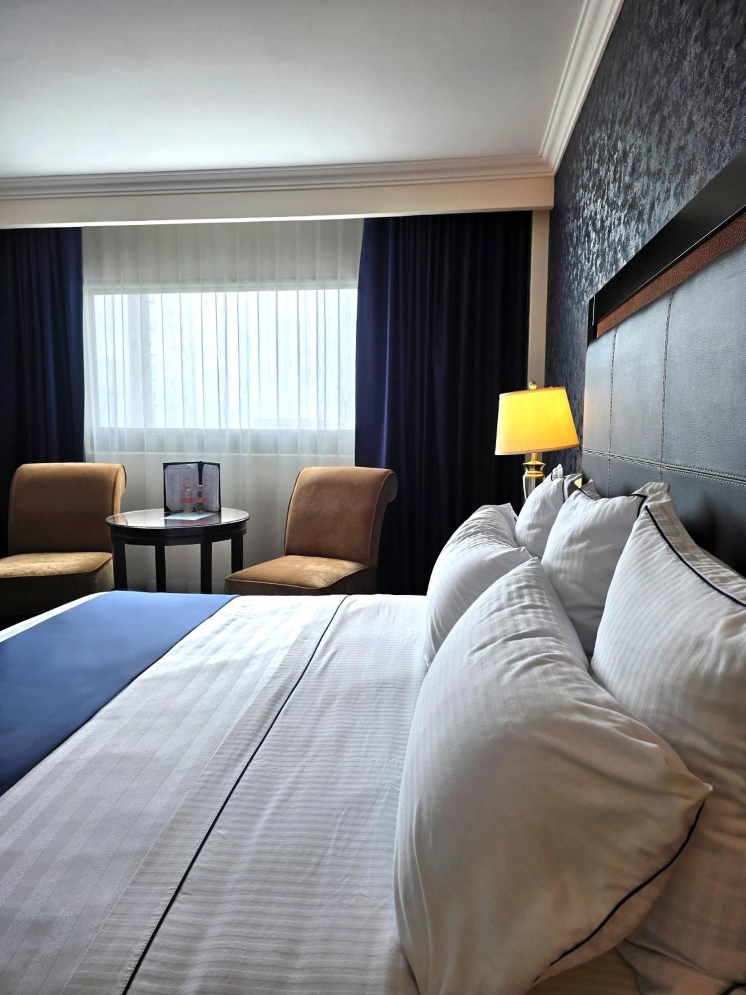 Hotel Two Select Culiacán Exteriör bild