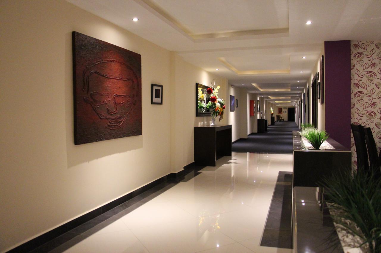 Hotel Two Select Culiacán Exteriör bild