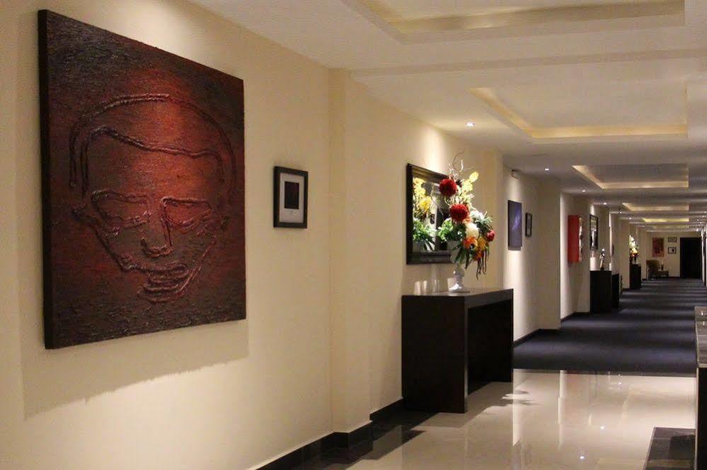 Hotel Two Select Culiacán Exteriör bild