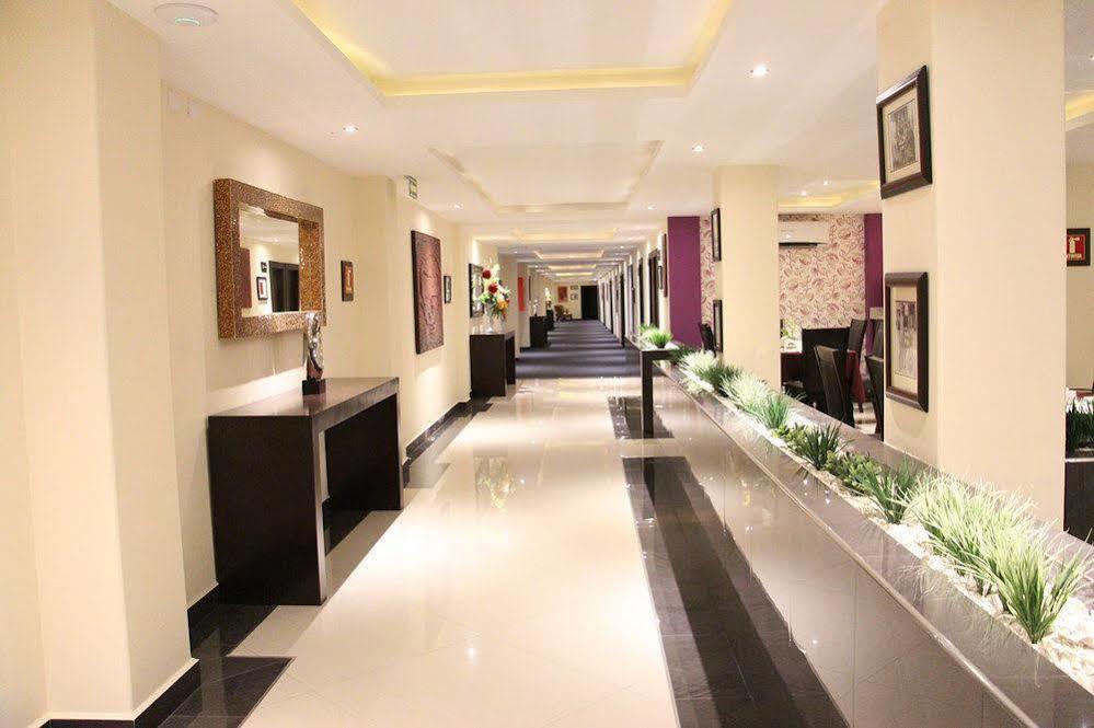 Hotel Two Select Culiacán Exteriör bild